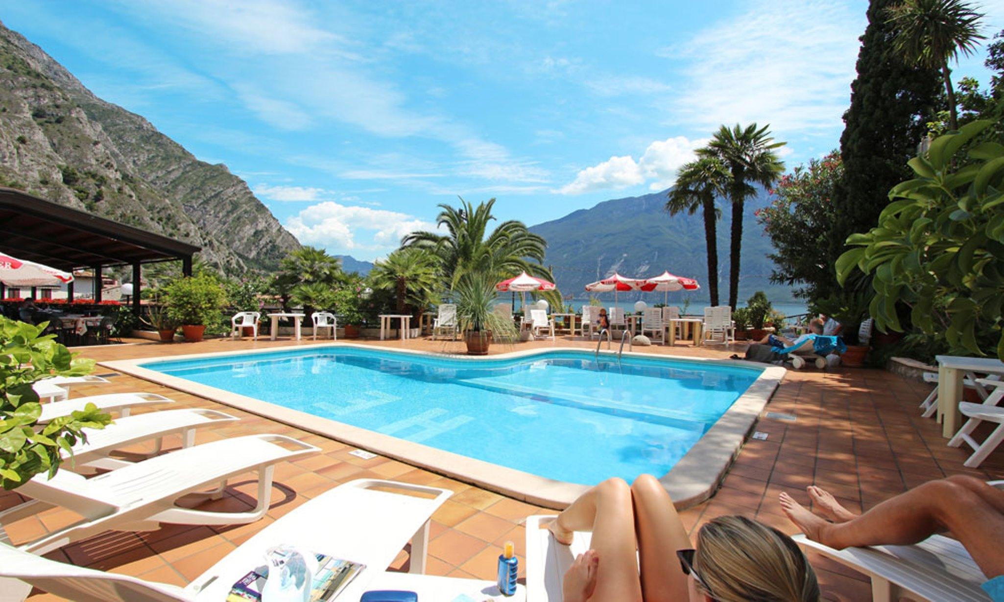 Hotel Europa Limone sul Garda Esterno foto
