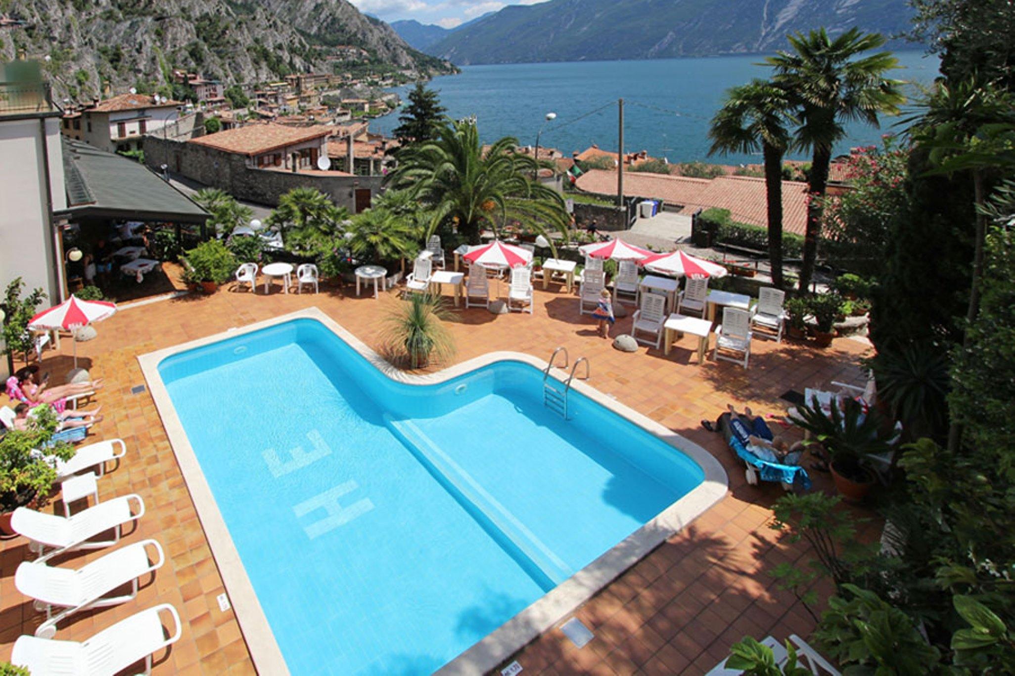 Hotel Europa Limone sul Garda Esterno foto