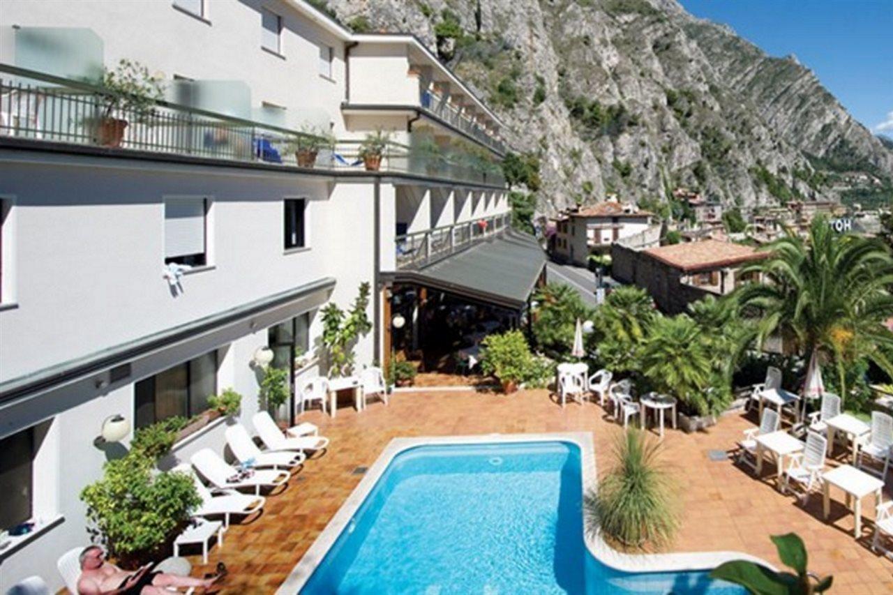 Hotel Europa Limone sul Garda Esterno foto