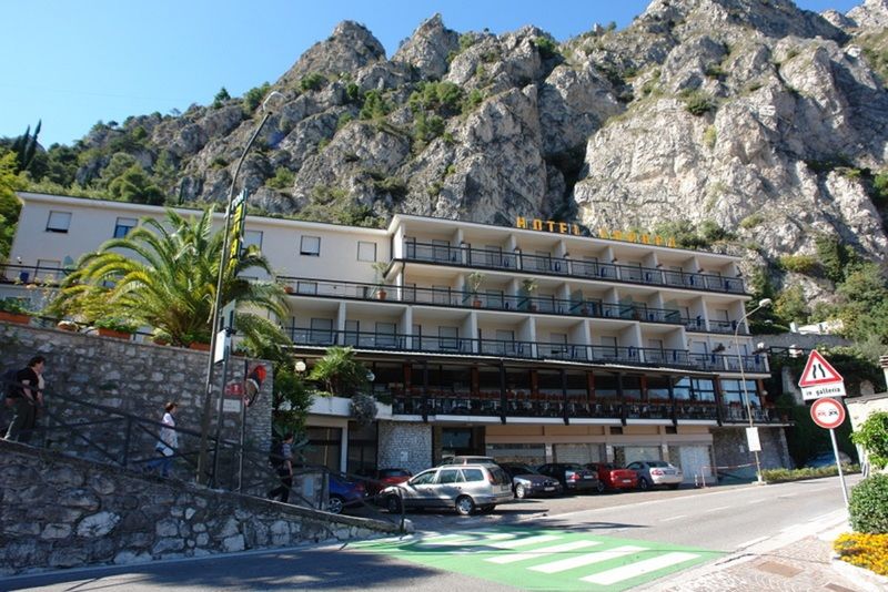 Hotel Europa Limone sul Garda Esterno foto